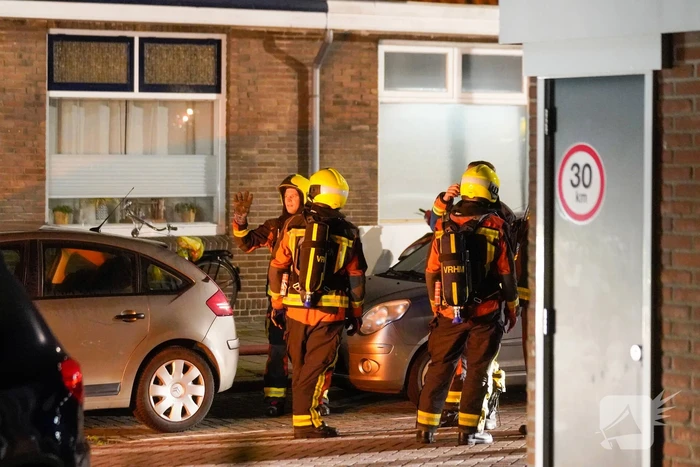 Veel rook bij woningbrand