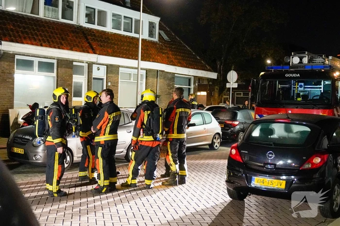 Veel rook bij woningbrand