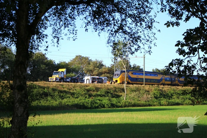 Hersporen gestart nadat trein met 250 passagiers ontspoort