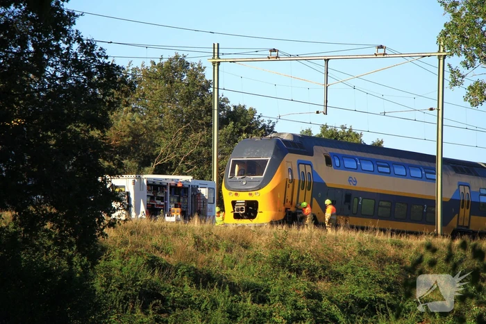 Hersporen gestart nadat trein met 250 passagiers ontspoort