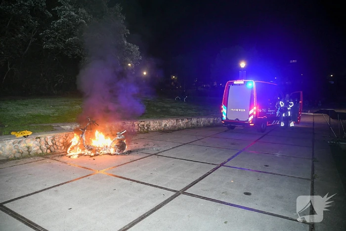 Scooter verwoest vanwege brand