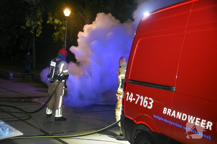 Scooter verwoest vanwege brand