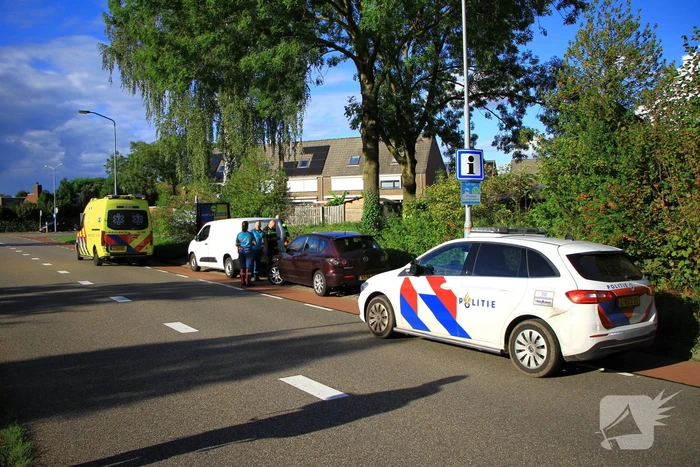 Twee voertuigen betrokken bij kop-staart botsing