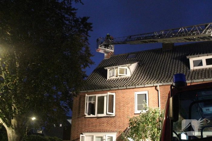 Brandweer ingezet voor schoorsteenbrand