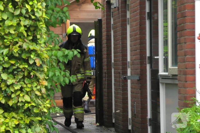 Veel rook bij brand in bijgebouw