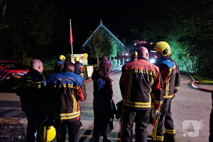 Brandweer voorkomt erger bij grote boerderij brand