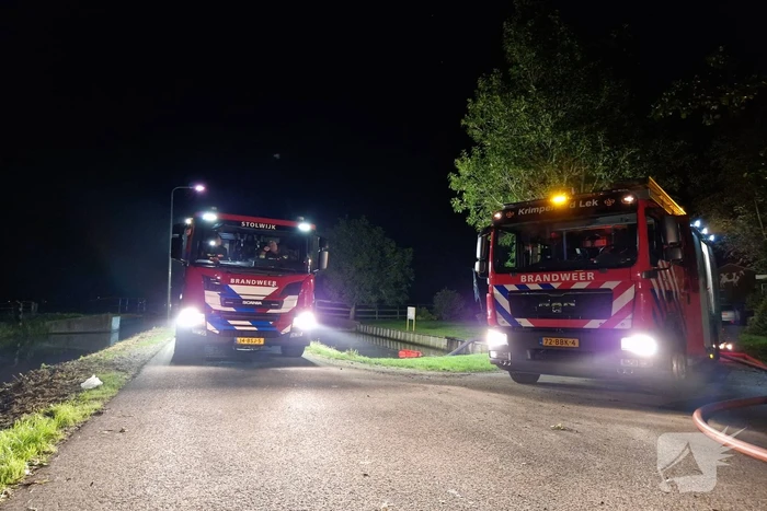 Brandweer voorkomt erger bij grote boerderij brand