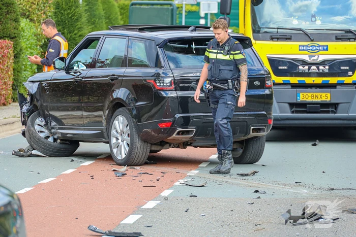 Voorwiel breekt af na botsing