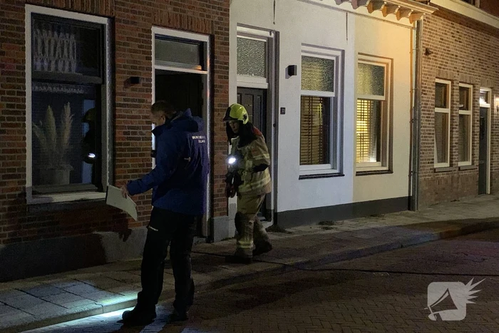 Rookontwikkeling bij smeulend object in woning