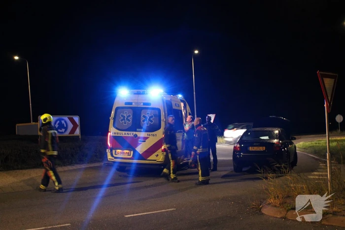 Persoon gewond bij autobrand