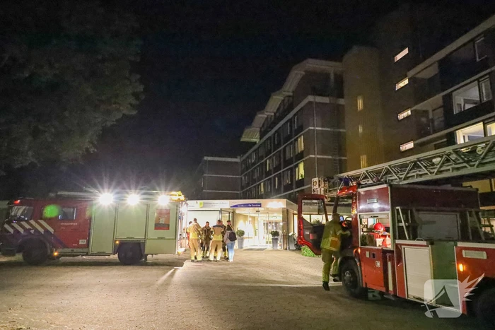 Drooggekookte pan zorgt voor rookontwikkeling wooncentrum
