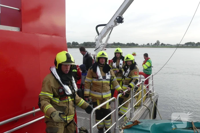 Grote hulpverleningsoefening op de Maas