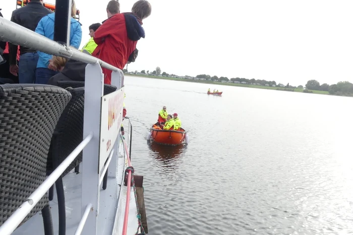 Grote hulpverleningsoefening op de Maas