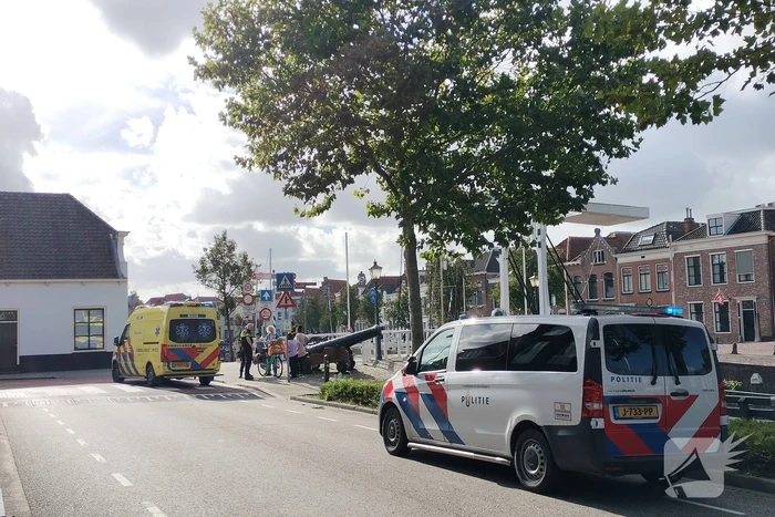 Politie redt te water geraakt persoon