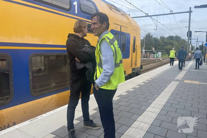Rookontwikkeling bij trein op NS-station