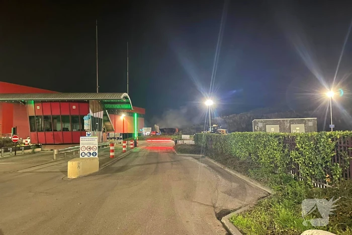 Flinke rook ontwikkeling vanwege brand bij afvalverwerkingsbedrijf Renewi Smink