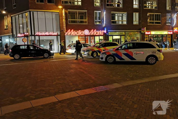 Treinverkeer kort stilgezet vanwege politieactie