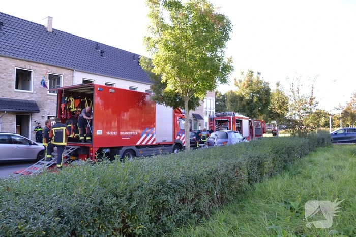 Persoon gewond bij woningbrand