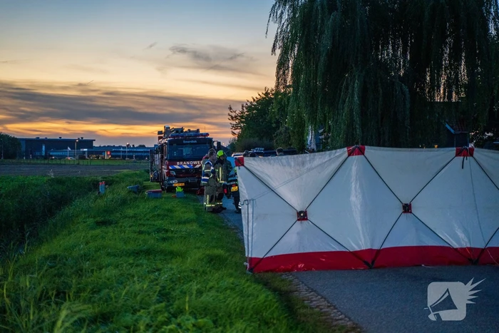 Dode na eenzijdige aanrijding met boom