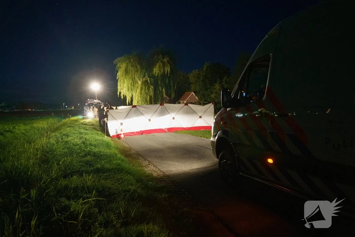 Dode na eenzijdige aanrijding met boom
