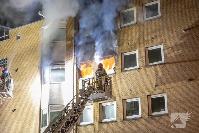 Dode bij uitslaande brand in flatwoning