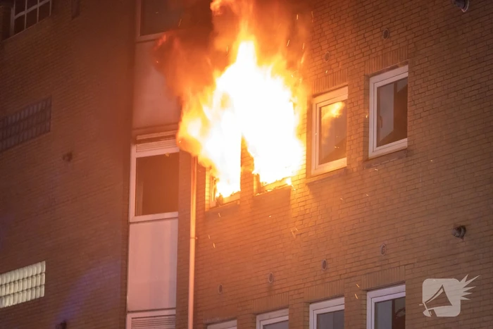Dode bij uitslaande brand in flatwoning