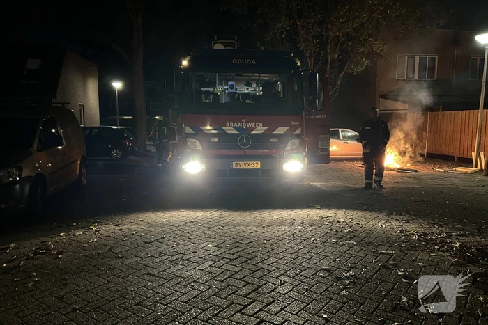 Afvalbrand snel onder controle