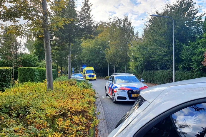 Fietsster aangereden door auto