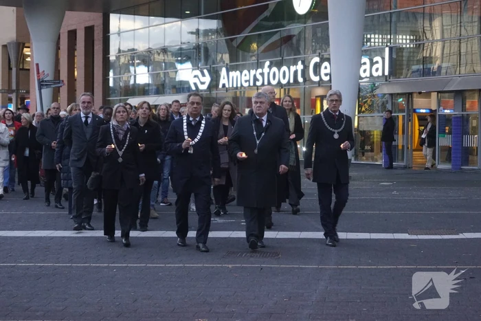 Indrukwekkende herdenkingstocht tijdens Tocht van Vrees en Hoop