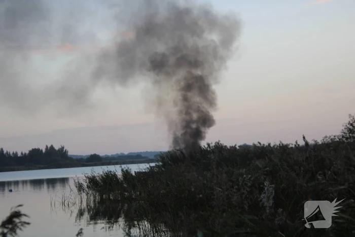 Flinke rookontwikkeling bij brand op plezierboot