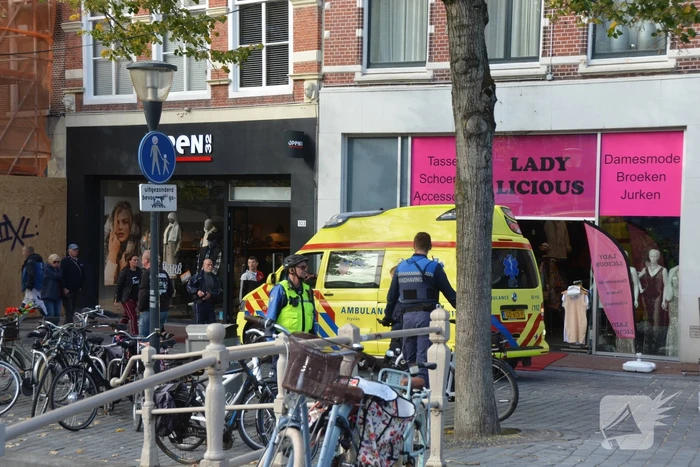 Persoon ernstig gewond na val van hoogte