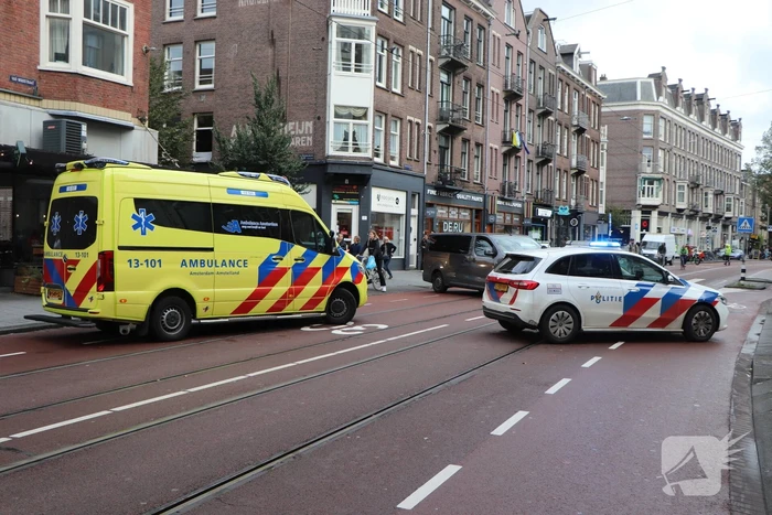 Motorrijder rijdt door na ongeval met scooter
