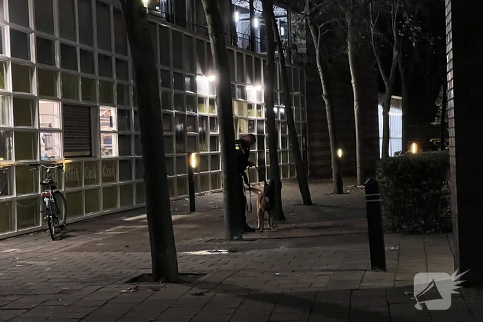 Politie op zoek naar overvallers op eetgelegenheid