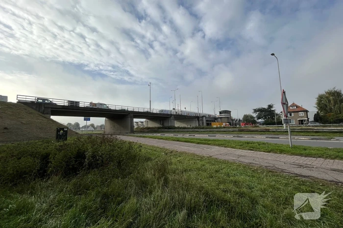 Groot onderhoud aan Coenecoopbrug