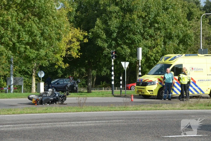 Motorrijder gewond na eenzijdig ongeval