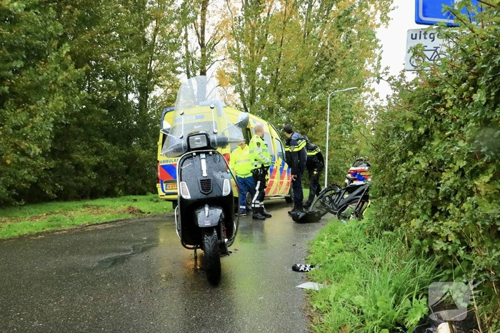 Fiets door midden bij botsing met scooter