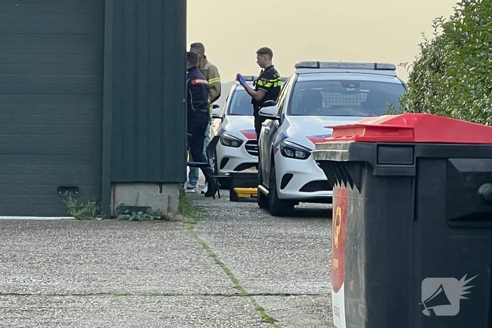 Chemicaliën voor drugs aangetroffen in garagebox