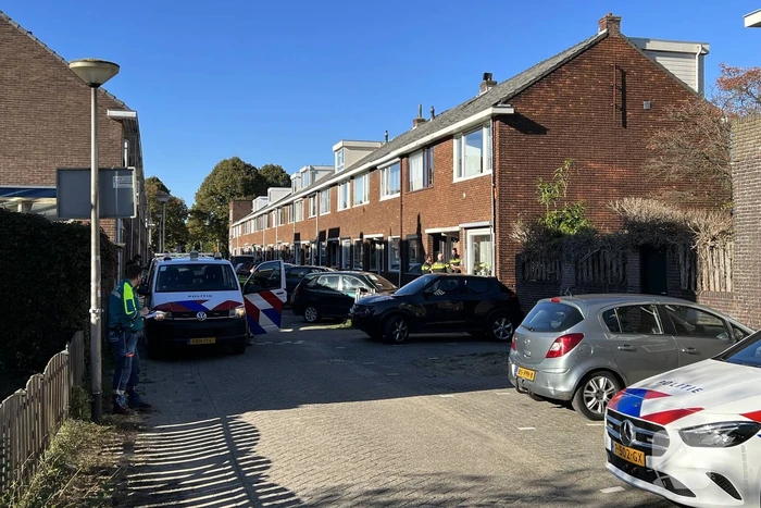 Ambulancemedewerker overgoten met heet water in woning