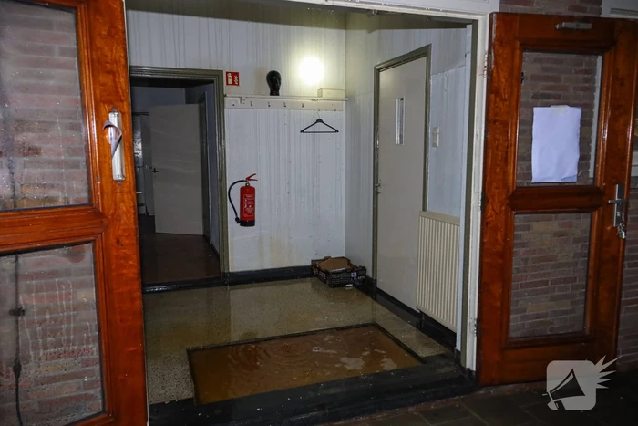 waterlekkage prinses irenestraat - pr. irenestraat muiden