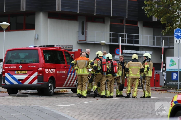 Autobrand in parkeergarage MST