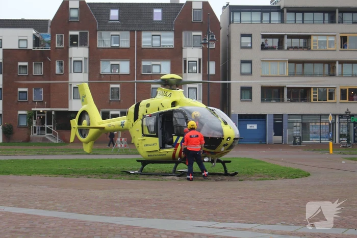 Trauma-arts per helikopter ingevlogen
