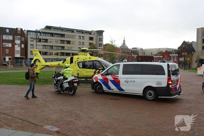 Trauma-arts per helikopter ingevlogen