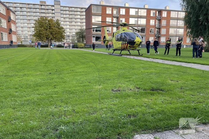 Inzet traumahelikopter trekt bekijks van omwonenden