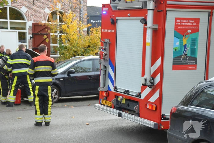 Voertuigbrand snel onder controle