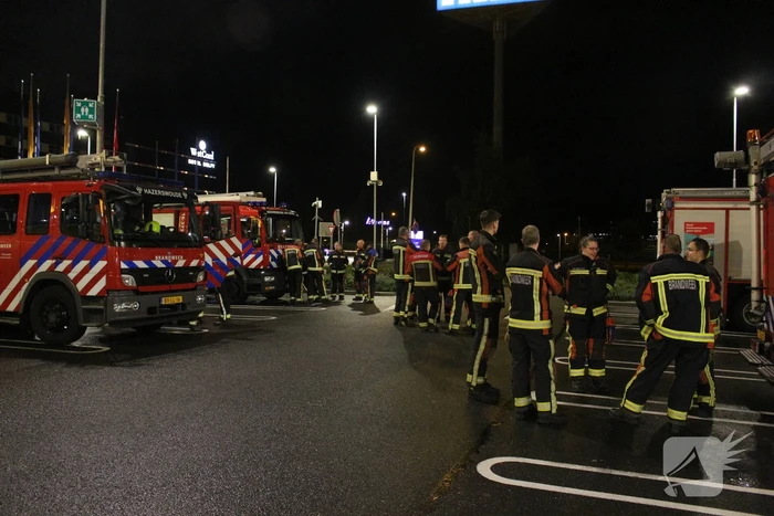 Zeer grote brand in bedrijfspanden