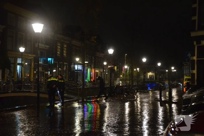 Fietser gewond na val in gracht
