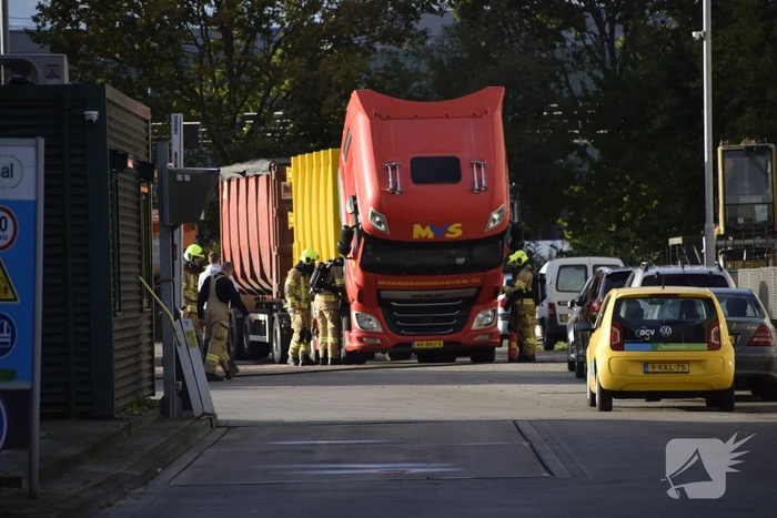 Brand in vrachtwagen snel geblust