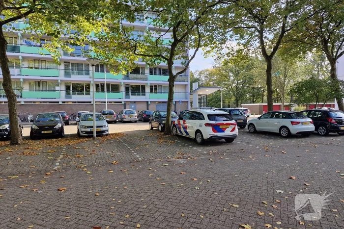 Arrestatieteam en agenten ingezet, man en vrouw aangehouden