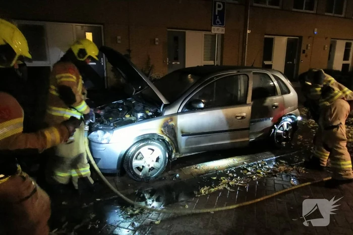 Auto beschadigd door brand