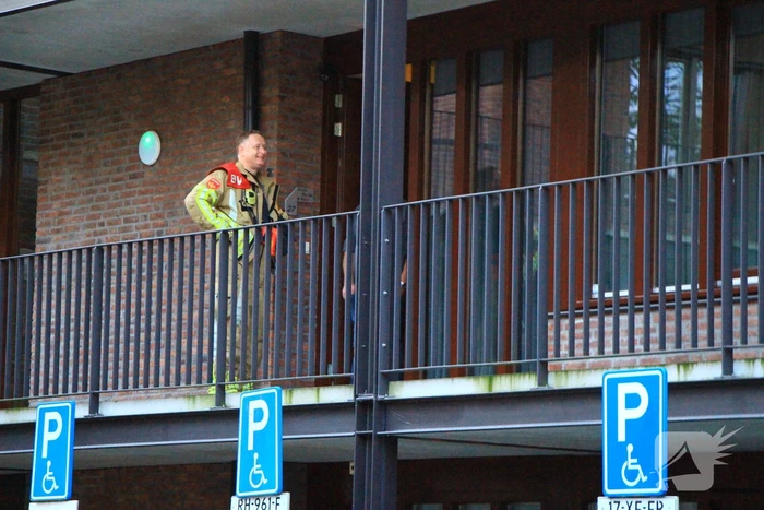Brandende CS-kabel zorgt voor rook